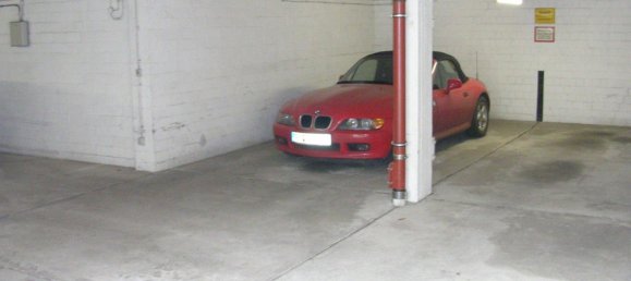 Parking à Zehlendorf, Germany No. 223804 6