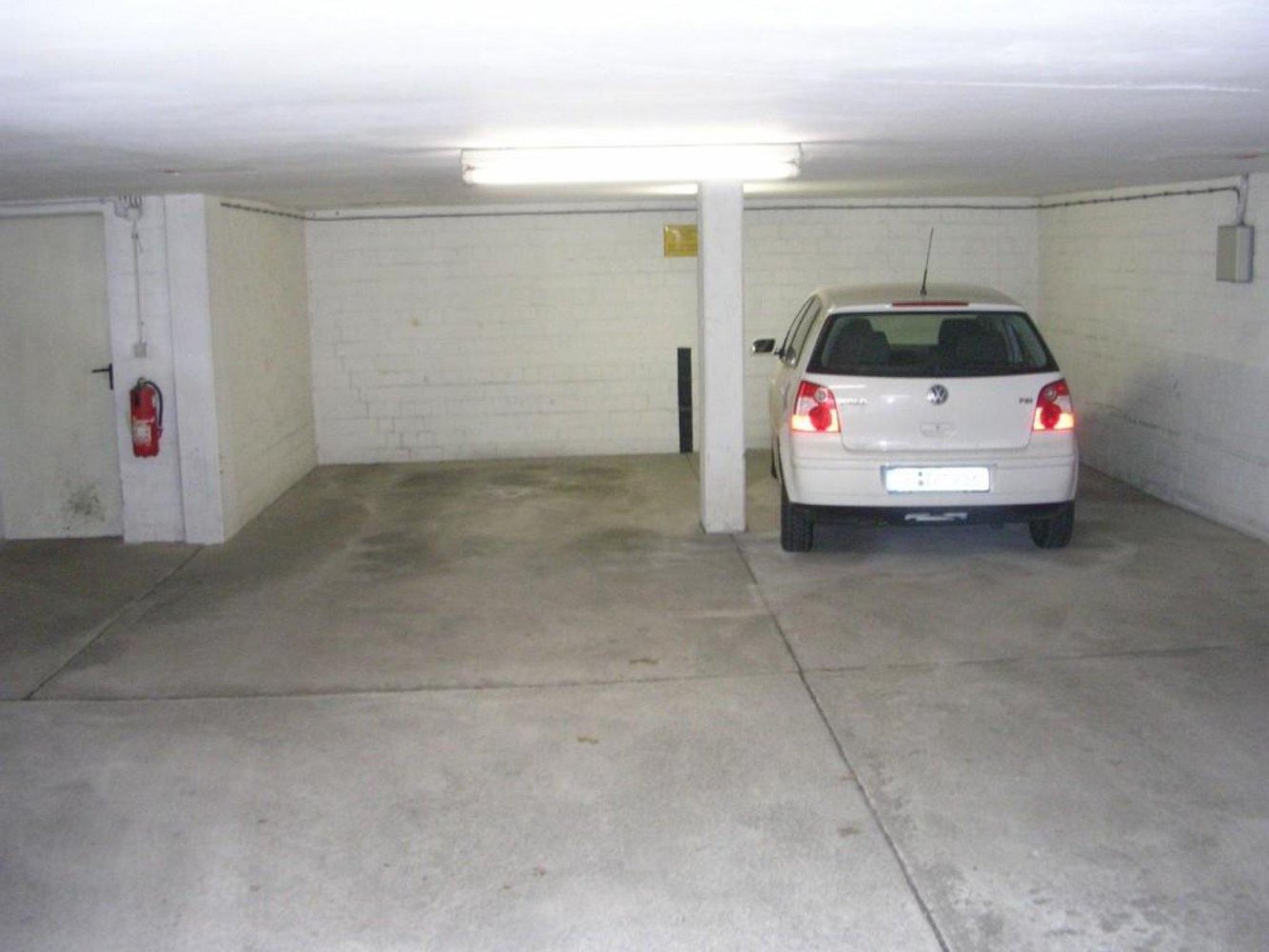 Parking à Zehlendorf, Germany No. 223804
