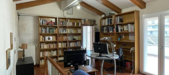 3 bedrooms Apartment in Empoli, Italy No. 82596 16