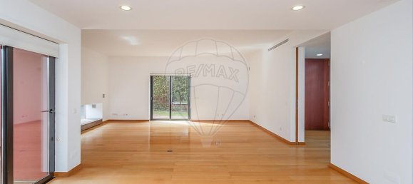 4 bedrooms Villa in Cascais, Portugal No. 46368 37