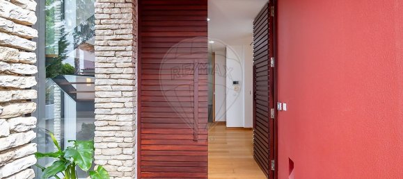 4 bedrooms Villa in Cascais, Portugal No. 46368 25