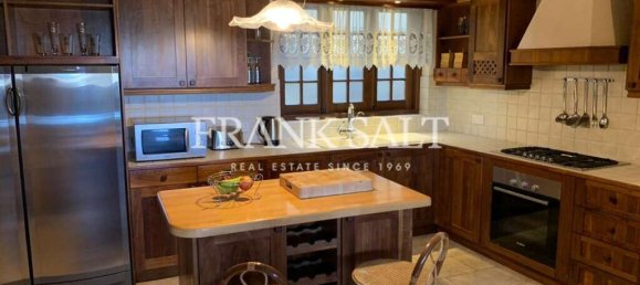 3 غرف نوم طابقين في Swieqi, Malta رقم 6452 6