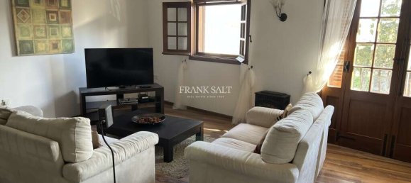 3 غرف نوم طابقين في Swieqi, Malta رقم 6452 2