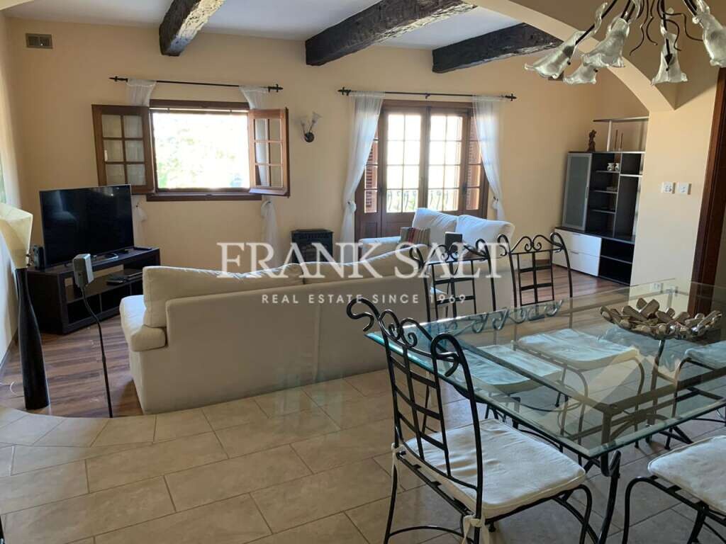 3 غرف نوم طابقين في Swieqi, Malta رقم 6452