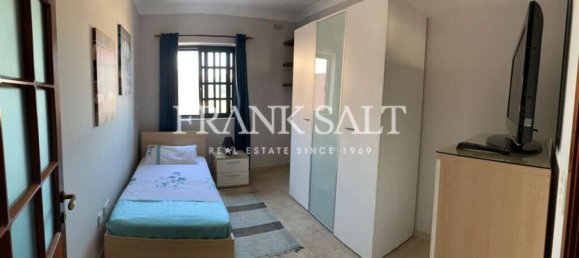 3 غرف نوم طابقين في Swieqi, Malta رقم 6452 7