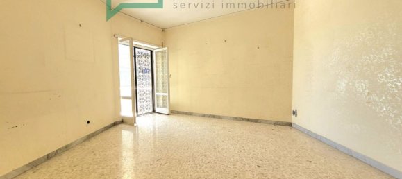 4 rooms Apartment in Casoria, Italy No. 20695 10