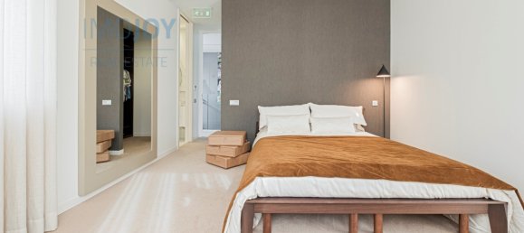 13 bedrooms Villa in Porto, Portugal No. 124478 11