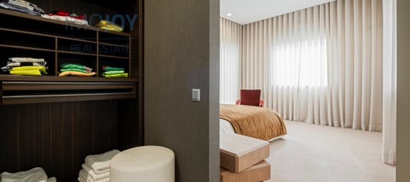 13 bedrooms Villa in Porto, Portugal No. 124478 12