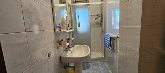 3 Schlafzimmer Wohnung in Turin, Italy, Nr. 296373 17