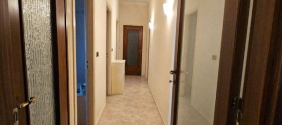 3 Schlafzimmer Wohnung in Turin, Italy, Nr. 296373 11