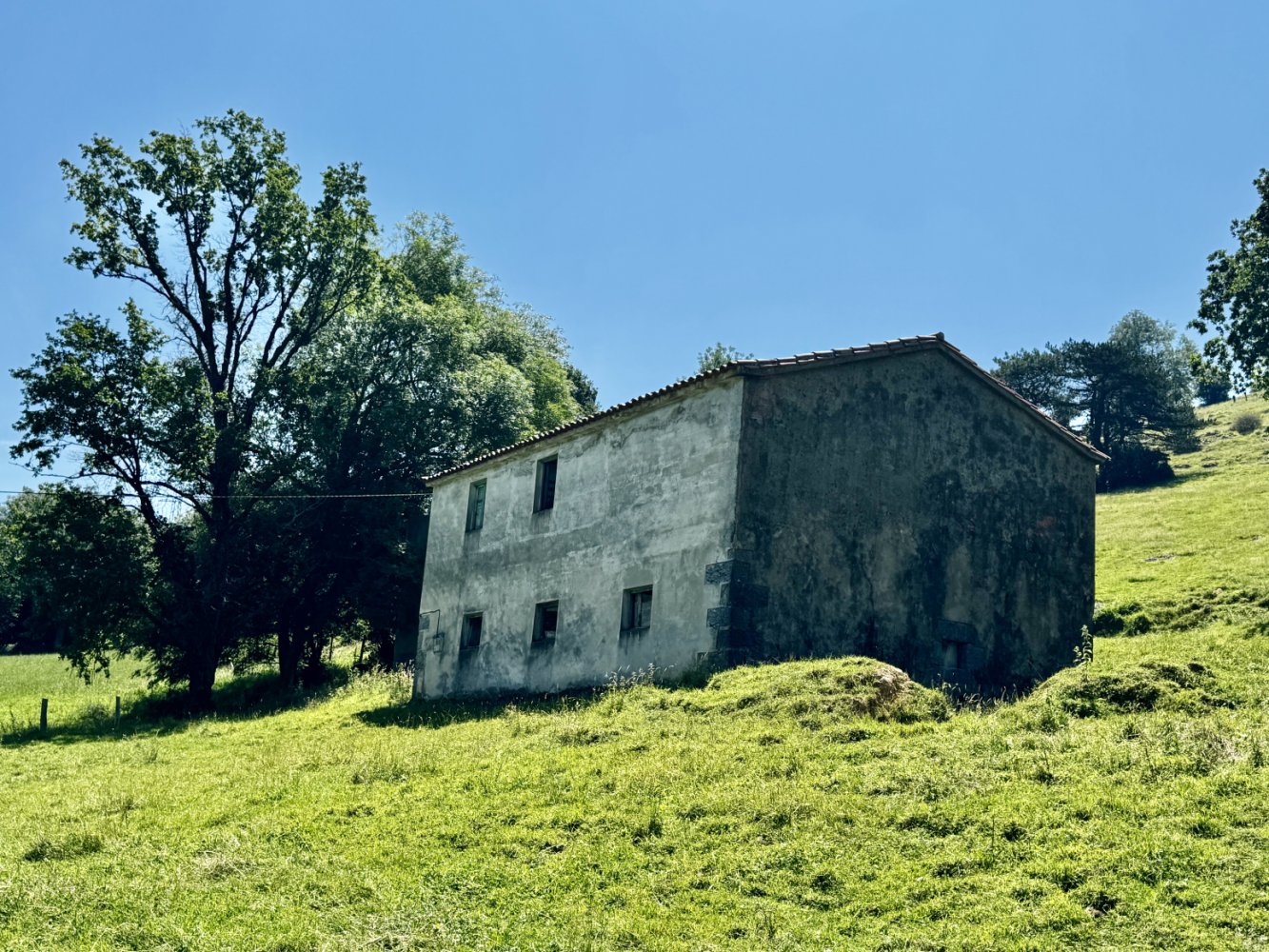  قطعة أرض في Cantabria, Spain 264متر مربع رقم 192453