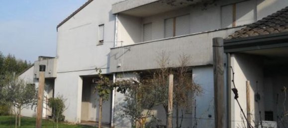 Apartamento de 17 divisões em Padua, Italy N.º 11237 14