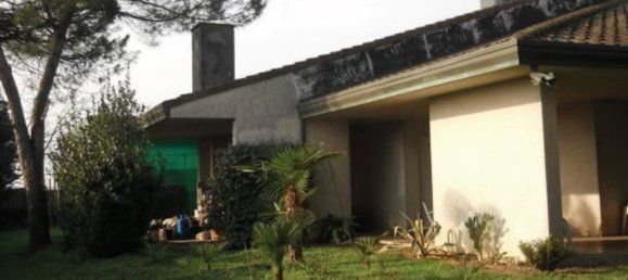 Apartamento de 17 divisões em Padua, Italy N.º 11237 8