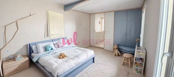 4 bedrooms House in Artigues-pres-Bordeaux, France No. 101566 3