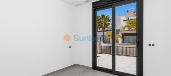 5 bedrooms House in San Miguel de Salinas, Spain No. 59065 23