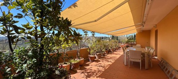 10 rooms Penthouse in Perugia, Italy No. 237372 7