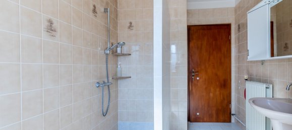 3 bedrooms Townhouse in Roussy-le-Village, France No. 86262 7