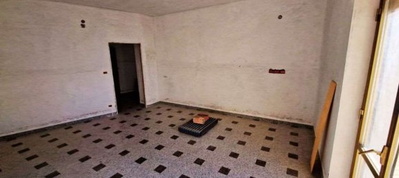 Квартира с 5 комнатами в Четраро, Италия № 111136 16