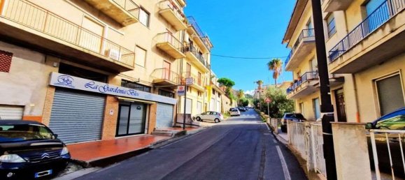 Квартира с 5 комнатами в Четраро, Италия № 111136 20