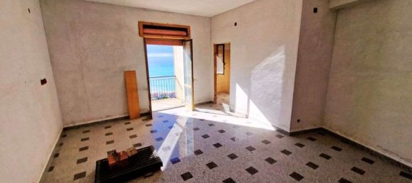 Квартира с 5 комнатами в Четраро, Италия № 111136 17