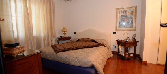8 rooms House in Viareggio, Italy No. 145172 11