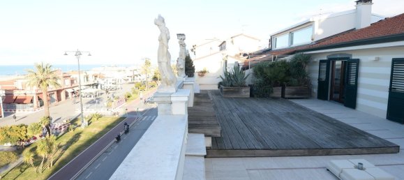 8 rooms House in Viareggio, Italy No. 145172 19