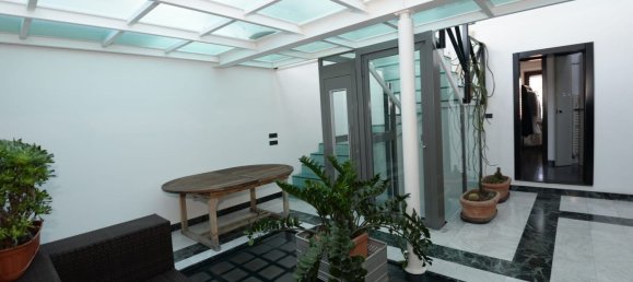 8 rooms House in Viareggio, Italy No. 145172 10