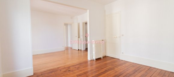1 bedroom Apartment in Levallois-Perret, France No. 165786 12