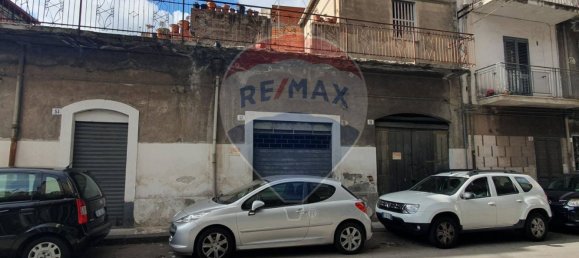 Casa de 3 dormitorios en Paternò, Italy No. 362014 3