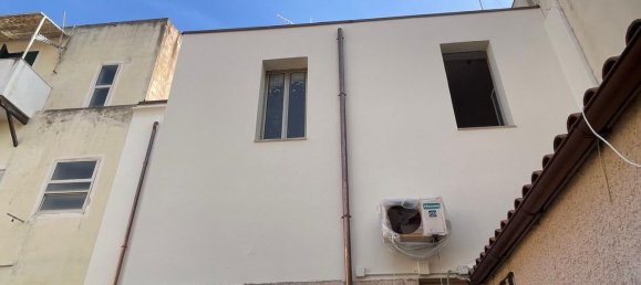 2-salle Appartement à Alghero, Italy No. 223223 24