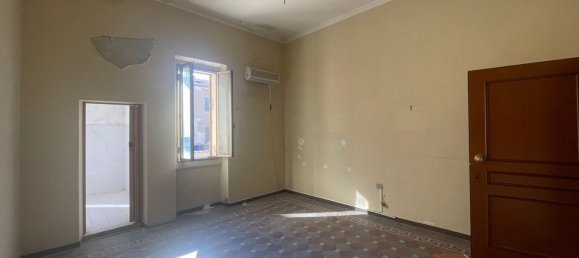 2-salle Appartement à Alghero, Italy No. 223223 6