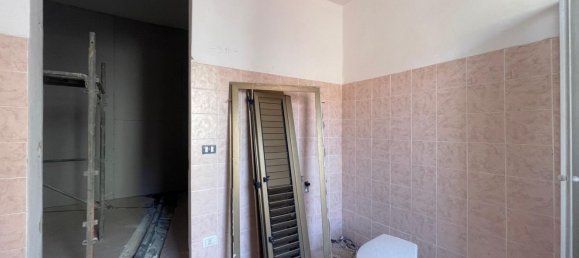 2-salle Appartement à Alghero, Italy No. 223223 38