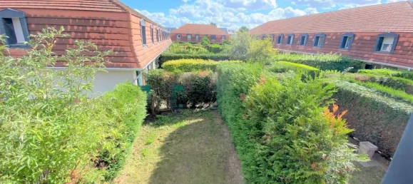 3 rooms Duplex in Loos, France No. 45831 6