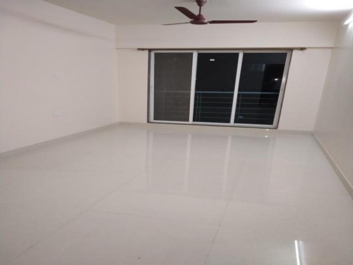 2 bedrooms House in Mumbai, India No. 42790