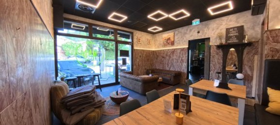 100m² Commercial property in Teolo, Italy No. 303428 21