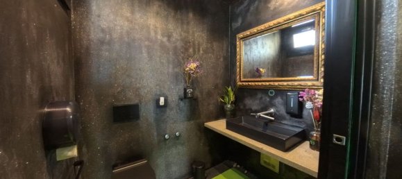 100m² Commercial property in Teolo, Italy No. 303428 10