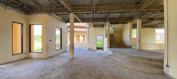 4 bedrooms House in Chiang Mai, Thailand No. 26945 11