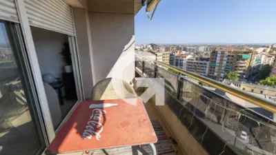 Ático de 4 dormitorios en Lérida, Spain No. 145348