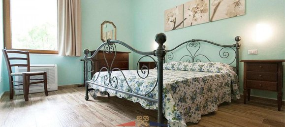 Вилла с 14 спальнями в Фаббрике ди Валлико, Италия № 521 12