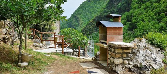 Вилла с 14 спальнями в Фаббрике ди Валлико, Италия № 521 8