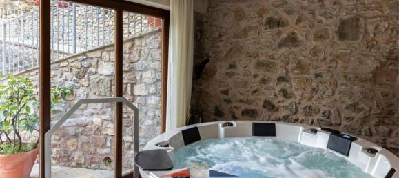 Вилла с 14 спальнями в Фаббрике ди Валлико, Италия № 521 6