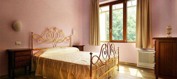 Вилла с 14 спальнями в Фаббрике ди Валлико, Италия № 521 10