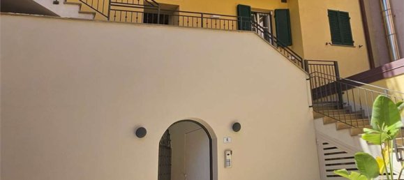 Квартира с 2 спальнями в Алассио, Италия № 319230 17