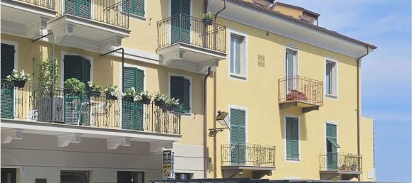 Квартира с 2 спальнями в Алассио, Италия № 319230 33