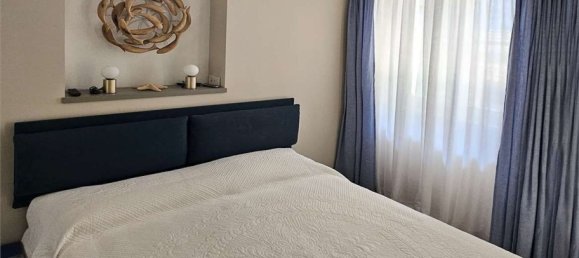 Квартира с 2 спальнями в Алассио, Италия № 319230 9