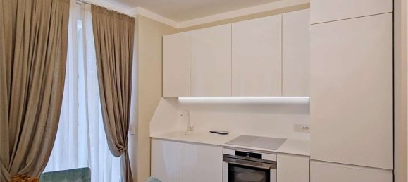 Квартира с 2 спальнями в Алассио, Италия № 319230 5