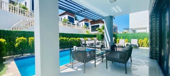 Villa 4+1 in Kusadasi, Turkey No. 12715 18