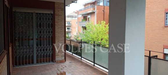 5 rooms Apartment in Rome, Italy No. 110808 10