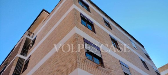 5 rooms Apartment in Rome, Italy No. 110808 2