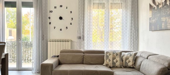 4 rooms Apartment in Ponsacco, Italy No. 37873 34